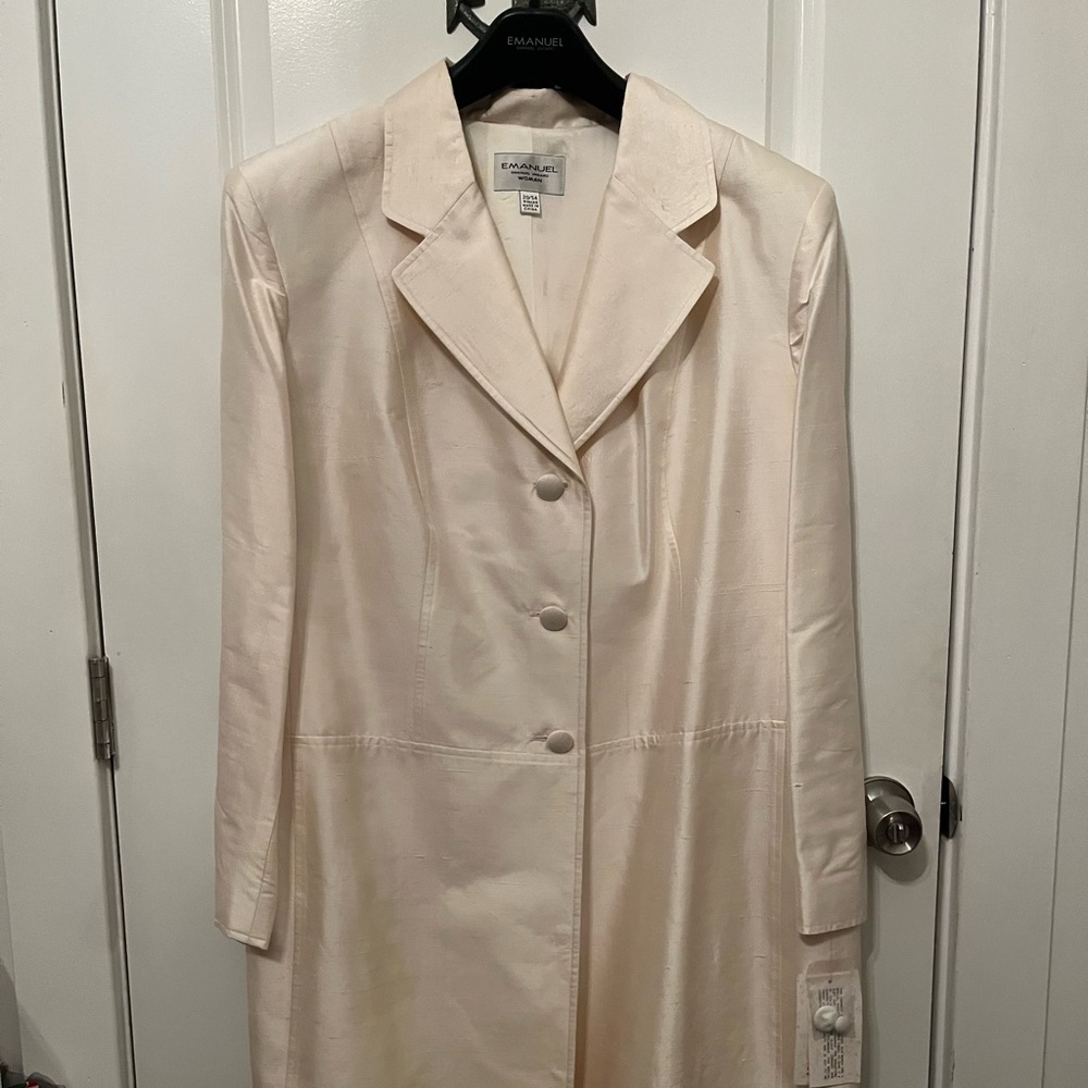 NWT Vintage Emanuel Ungaro 100% ivory silk women’s evening jacket sz 20 (2x/3x)